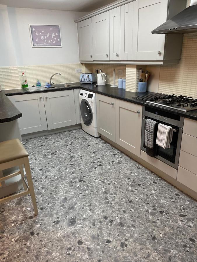 The Beeches - Serviced Duplex Apartment شيفيلد المظهر الخارجي الصورة