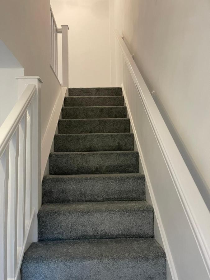 The Beeches - Serviced Duplex Apartment شيفيلد المظهر الخارجي الصورة